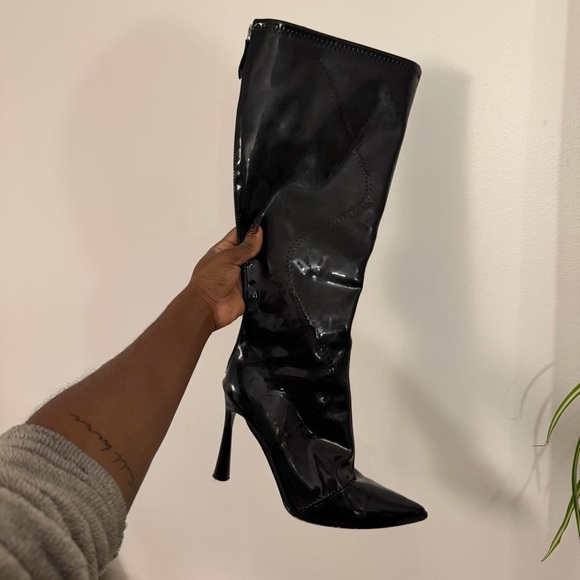 Black Patent Leather Knee-High Boots - Picture 6 of 7